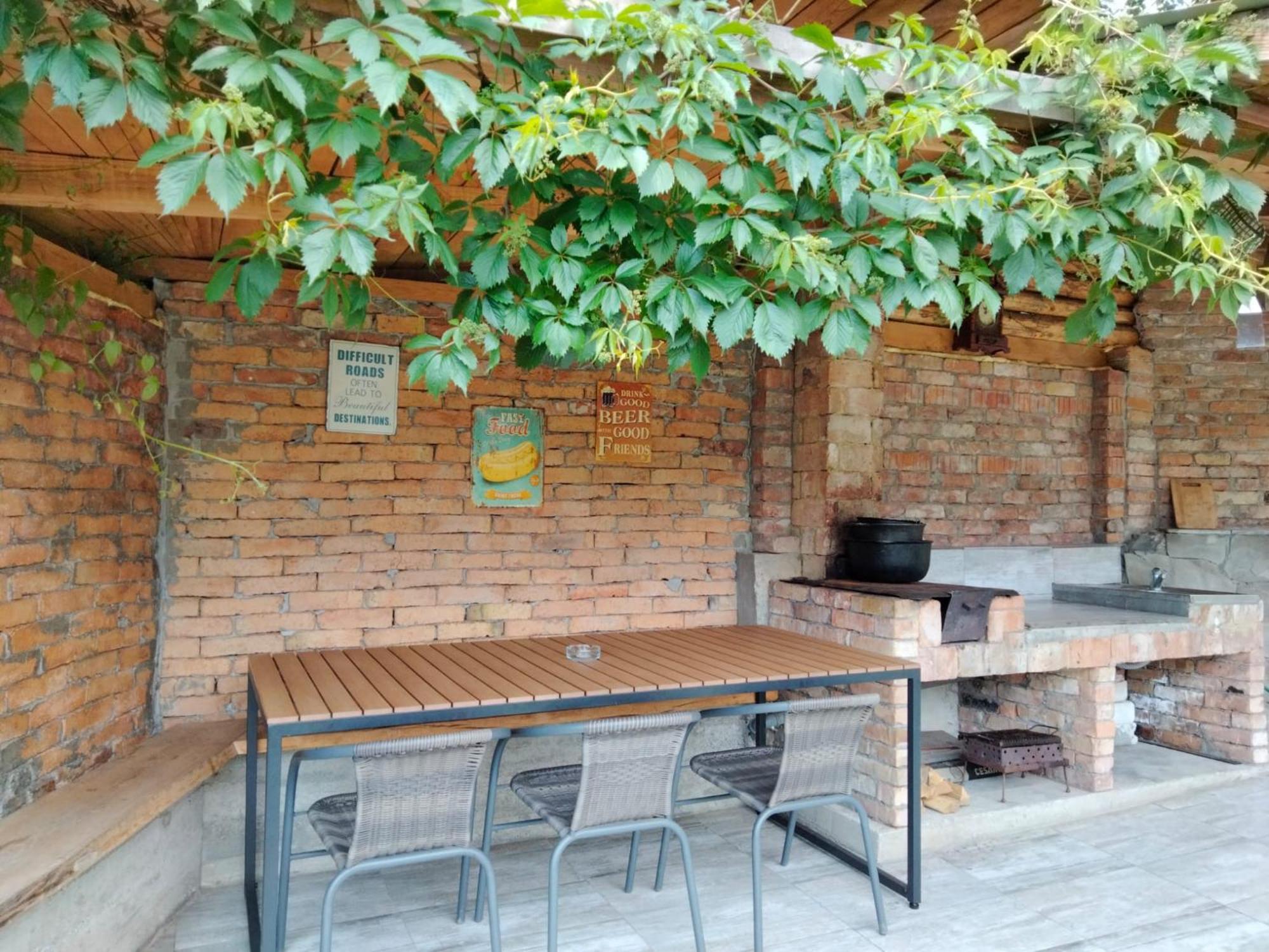 Vila Roxana Pangarati Exteriér fotografie